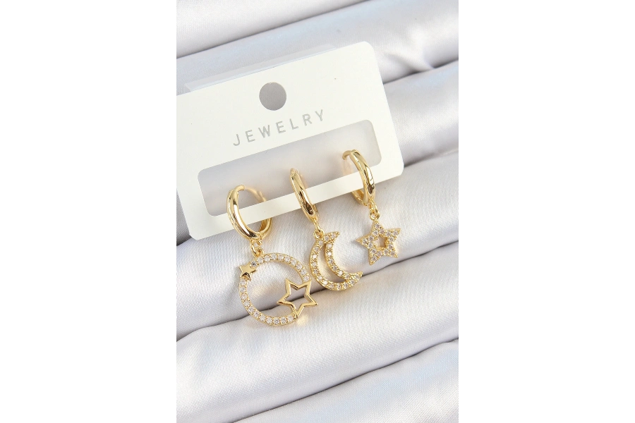 Shoecide Pirinç Zirkon Taşlı Yıldız Ve Ay Model Gold Renk 3lü Kadın Küpe Set