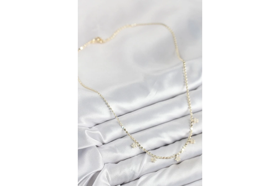 Shoecide Pirinç Zirkon Taşlı Yıldızlı Ezme Zincir Model Gold Renk Kadın Kolye