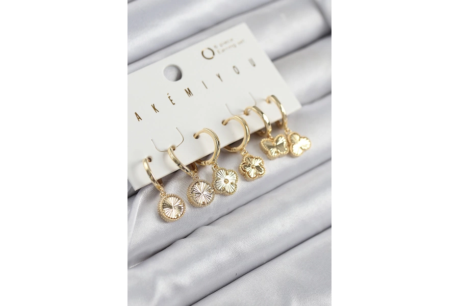 Shoecide Pirinç Zirkon Taşlı Yonca Model Gold Renk 6lı Küpe Set