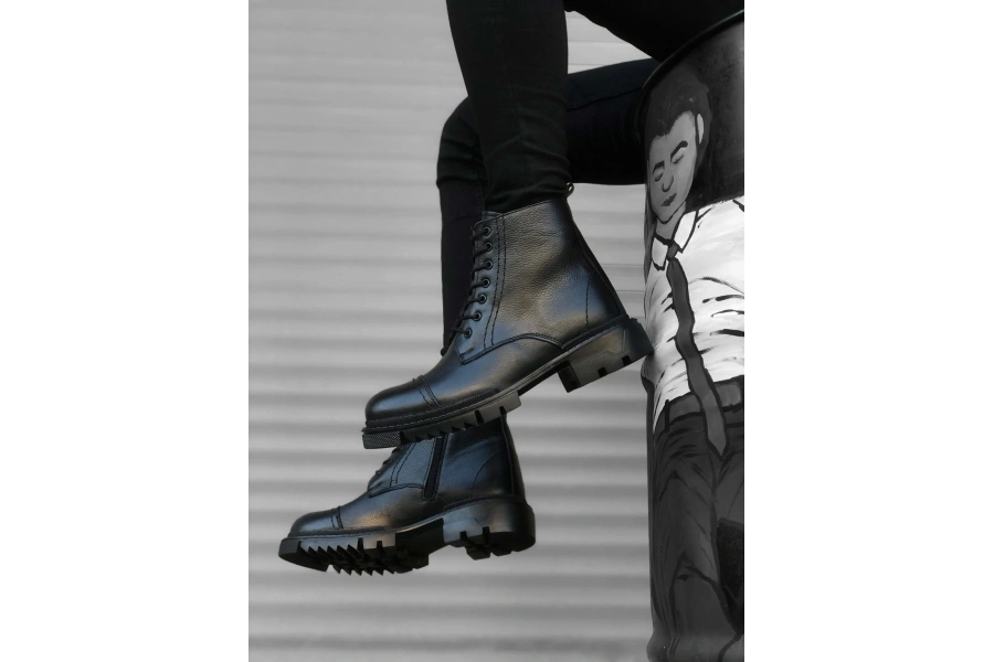Shoecide Sb0187 İçi Dışı Hakiki Deri Siyah Erkek Fermuarlı Yarım Bot