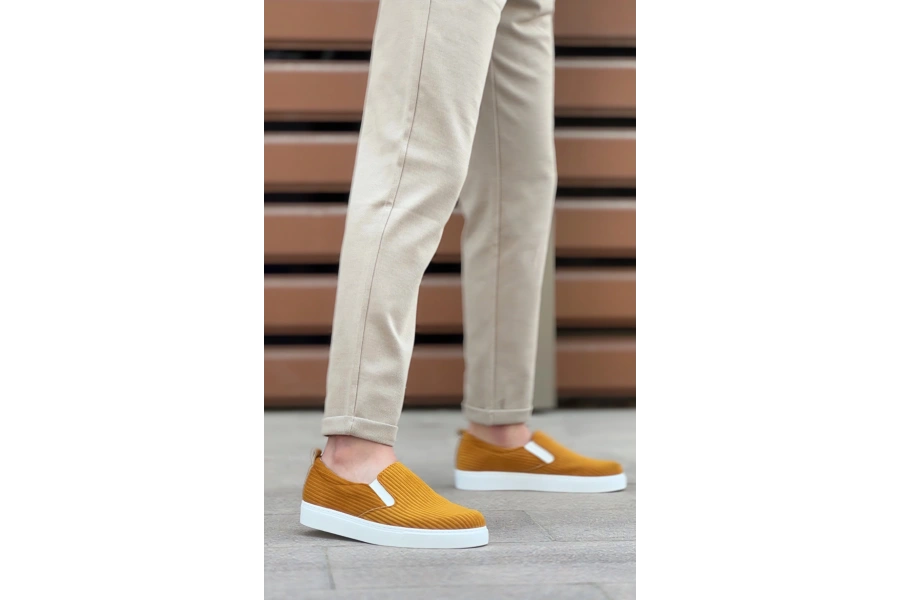 Shoecide Sb0339 Bağcıksız Kadife Hardal Beyaz Taban Günlük Erkek Ayakkabı