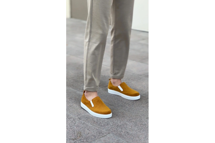 Shoecide Sb0339 Bağcıksız Kadife Hardal Beyaz Taban Günlük Erkek Ayakkabı