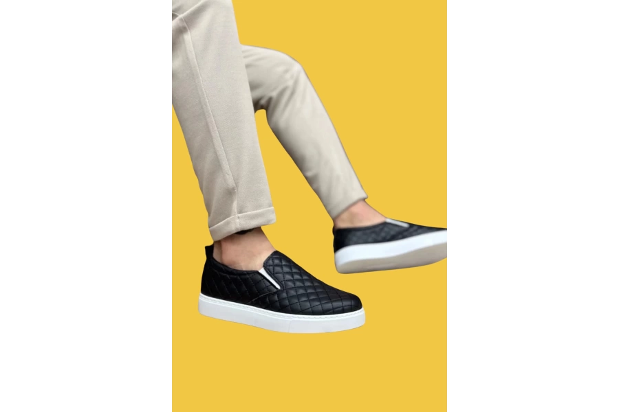 Shoecide Sbo0353 Bağcıksız slip-on Kapitone Siyah Beyaz Taban Günlük Erkek Ayakkabı