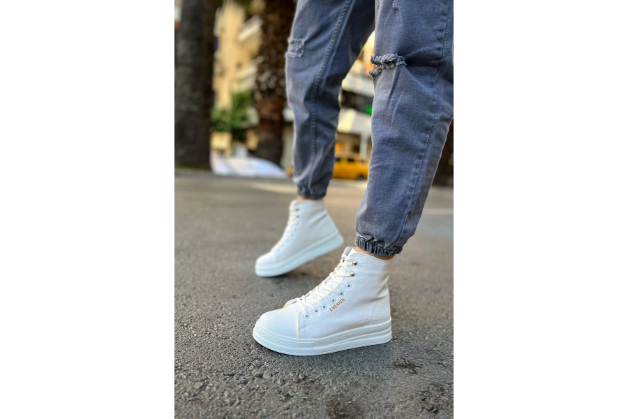 Shoecide Sho055 - Cbt Between Erkek Bot Beyaz