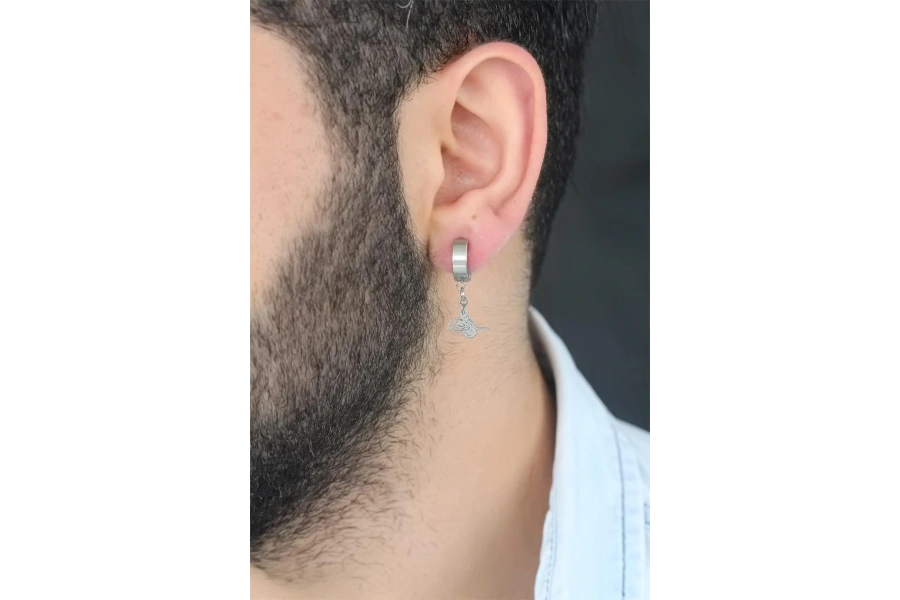 Shoecide Silver Renk Kaplama Osmanlı Tuğra Figürlü Kıstırmalı Çelik Erkek Küpe