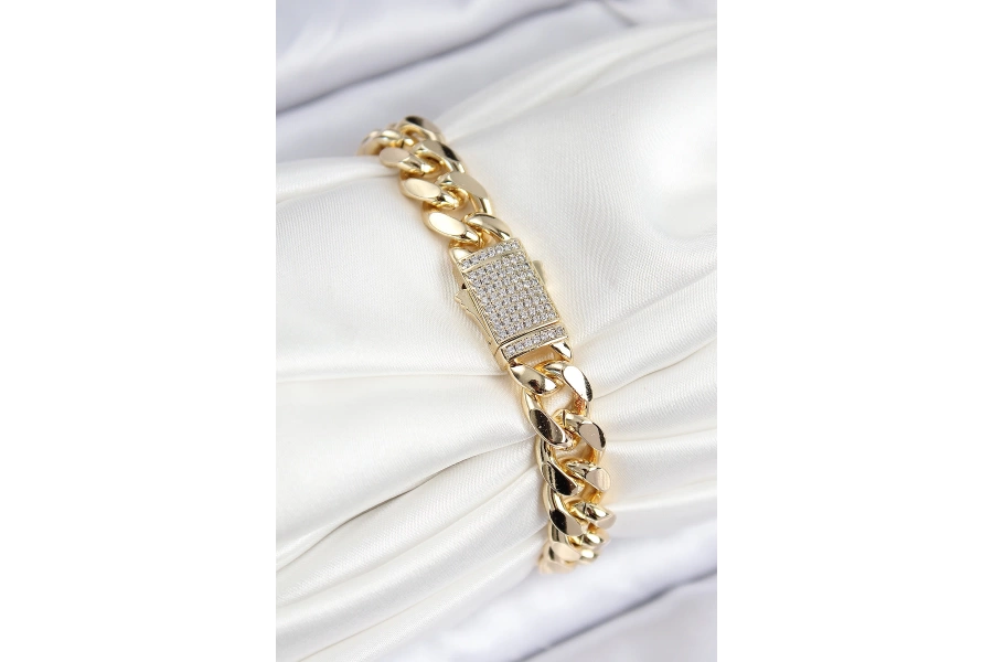 Shoecide Vıp Pirinç Zirkon Taşlı Cuba Model Gold Renk Kadın Bileklik