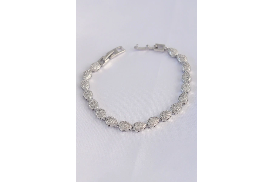 Shoecide Vip Seri Pirinç Zirkon Taşlı Gümüş Renk Damla Model Bileklik