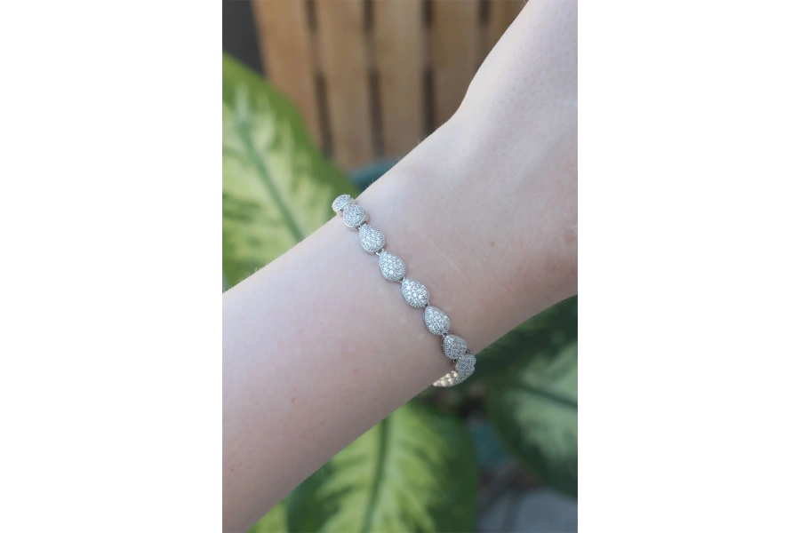 Shoecide Vip Seri Pirinç Zirkon Taşlı Gümüş Renk Damla Model Bileklik