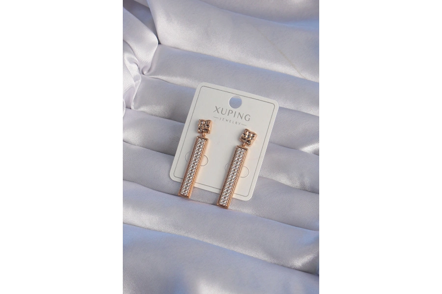 Shoecide Xuping Rose Renk Zirkon Taşlı Su Yolu Küpe