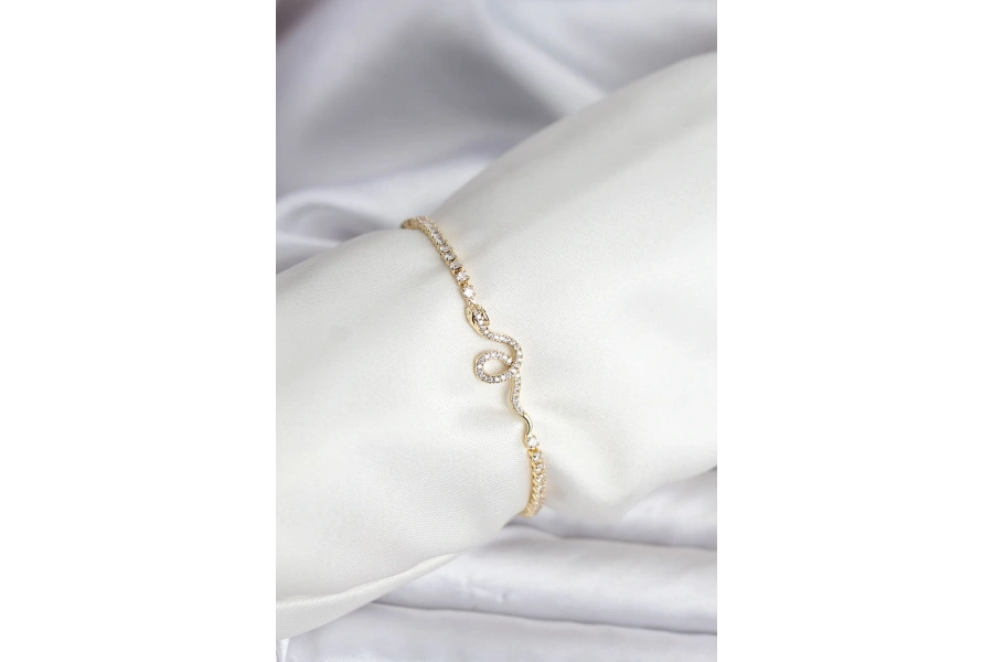 Shoecide Yılan Model Zirkon Taşlı Gold Renk Pirinç Su Yolu Kadın Bileklik