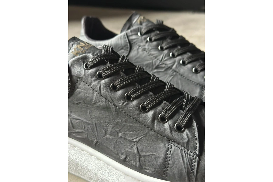 Shoecide Yüksek Taban Günlük Ayakkabı 044 Siyah Beyaz Taban (desenli)