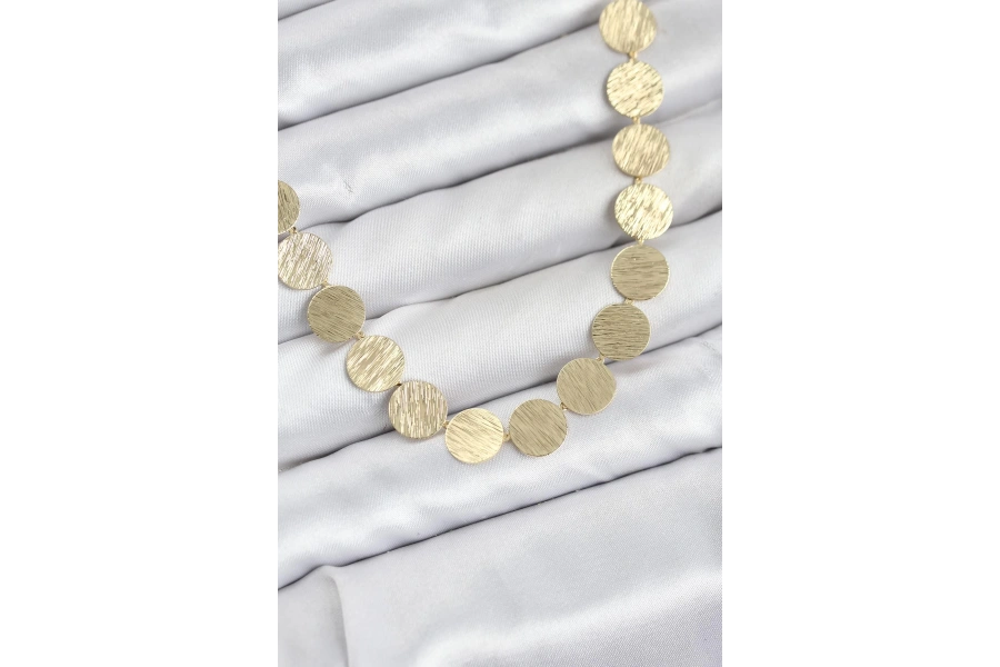 Shoecide Yuvarlak Plaka Model Gold Renk Kadın Kolye