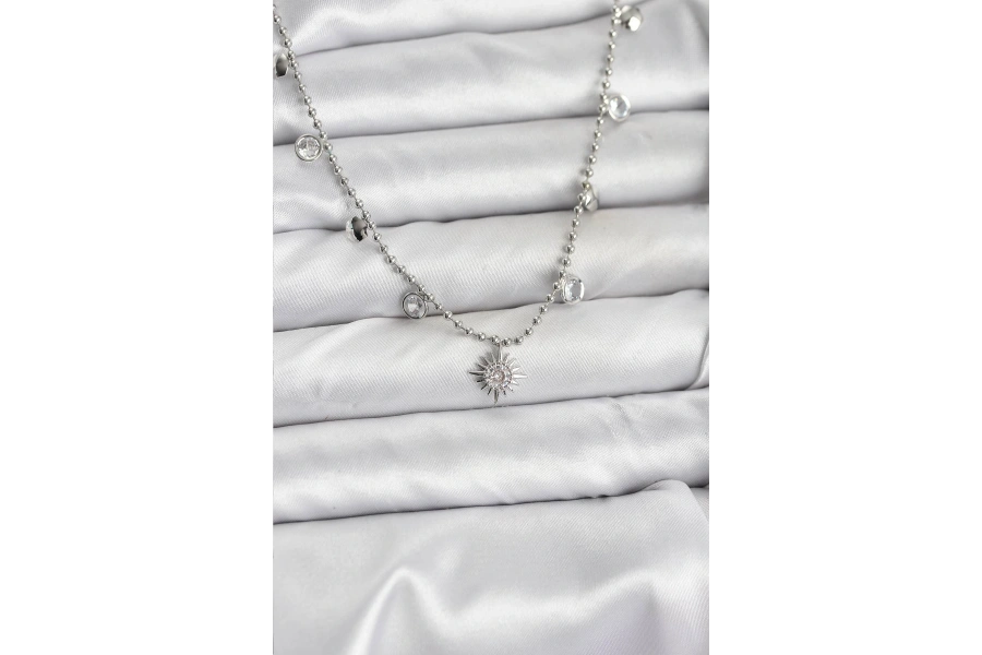 Shoecide Zirkon Taşlı Kutup Yıldızı Model Pirinç Gümüş Renk Kadın Kolye