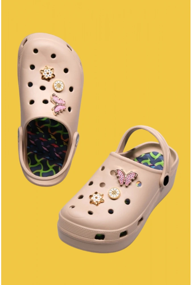 8li Tokalı Masaj Tabanlı Bej Kadın Sandalet ( Adet Fiyatı 250 TL)