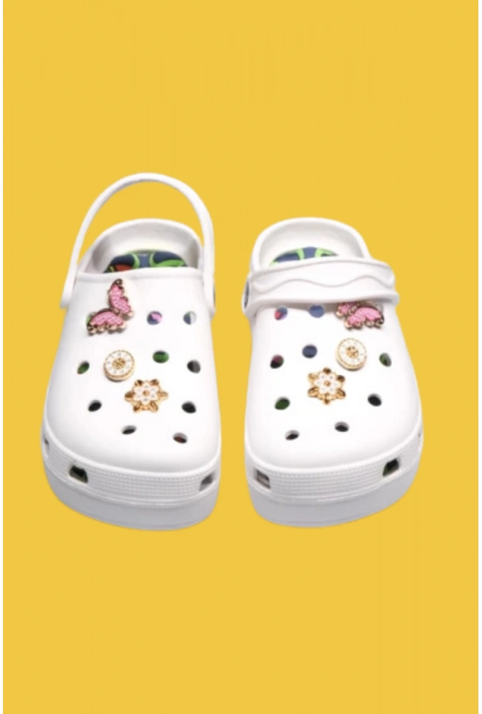 8li Tokalı Masaj Tabanlı Beyaz Kadın Sandalet ( Adet Fiyatı 250 TL)