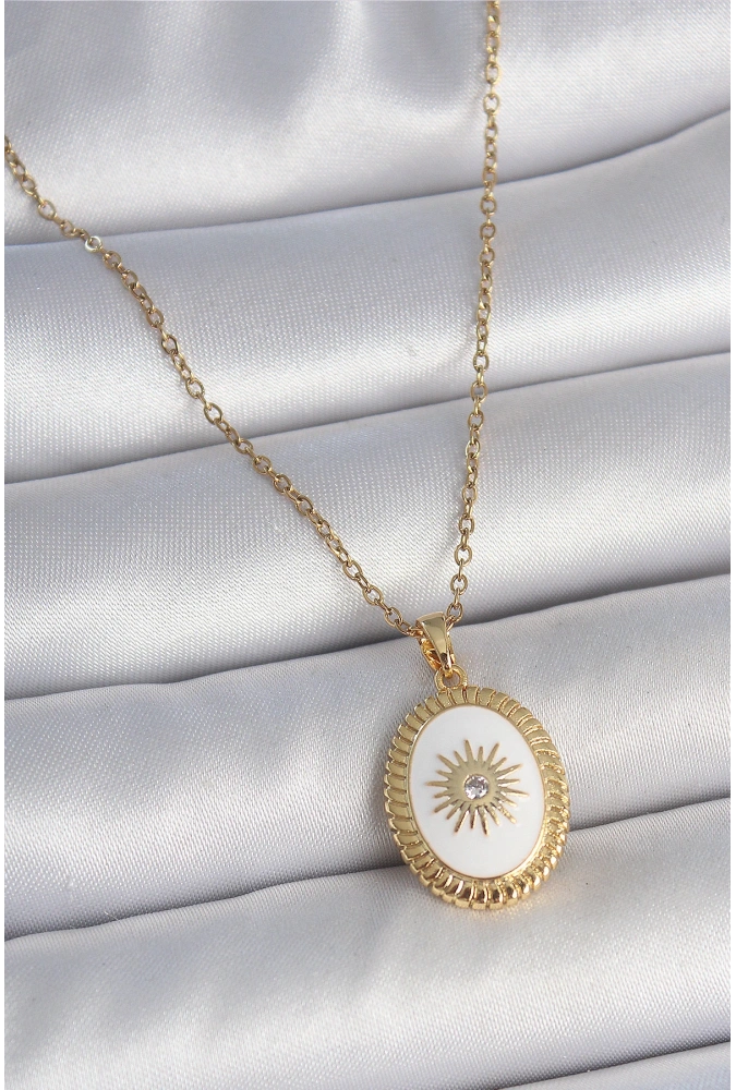Shoecide 316l Çelik Gold Renk Zincir Beyaz Mineli Güneş İşlemeli Zirkon Taş Detaylı Madalyon Model Kadın Kolye
