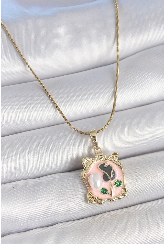 Shoecide 316l Çelik Gold Renk Zincir Pembe Mineli Çiçek İşlemli İnci Detay Portre Model Kadın Kolye