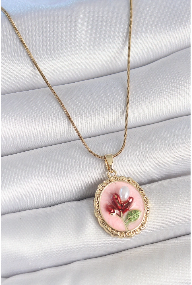 Shoecide 316l Çelik Gold Renk Zincir Pembe Mineli İncili Çiçek İşlemeli Portre Model Kadın Kolye