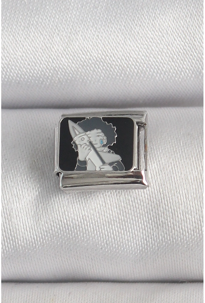 Shoecide 316l Çelik Gümüş Renk Siyah İşlemeli Portre Model Nomination Charm