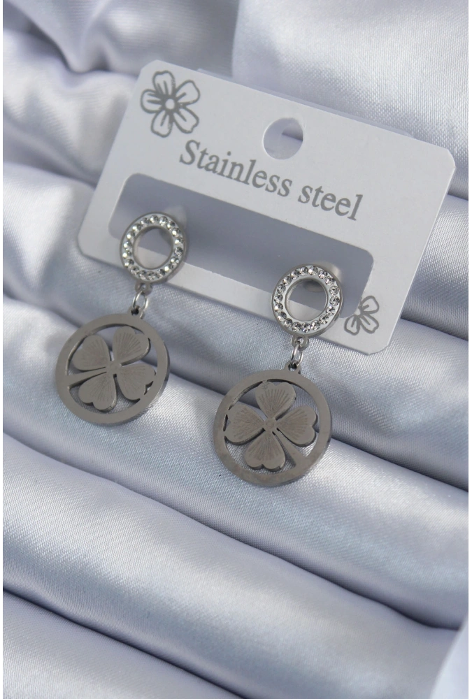 Shoecide 316l Çelik Gümüş Renk Zirkon Taşlı Yonca Model İşleme Detay Kadın Küpe