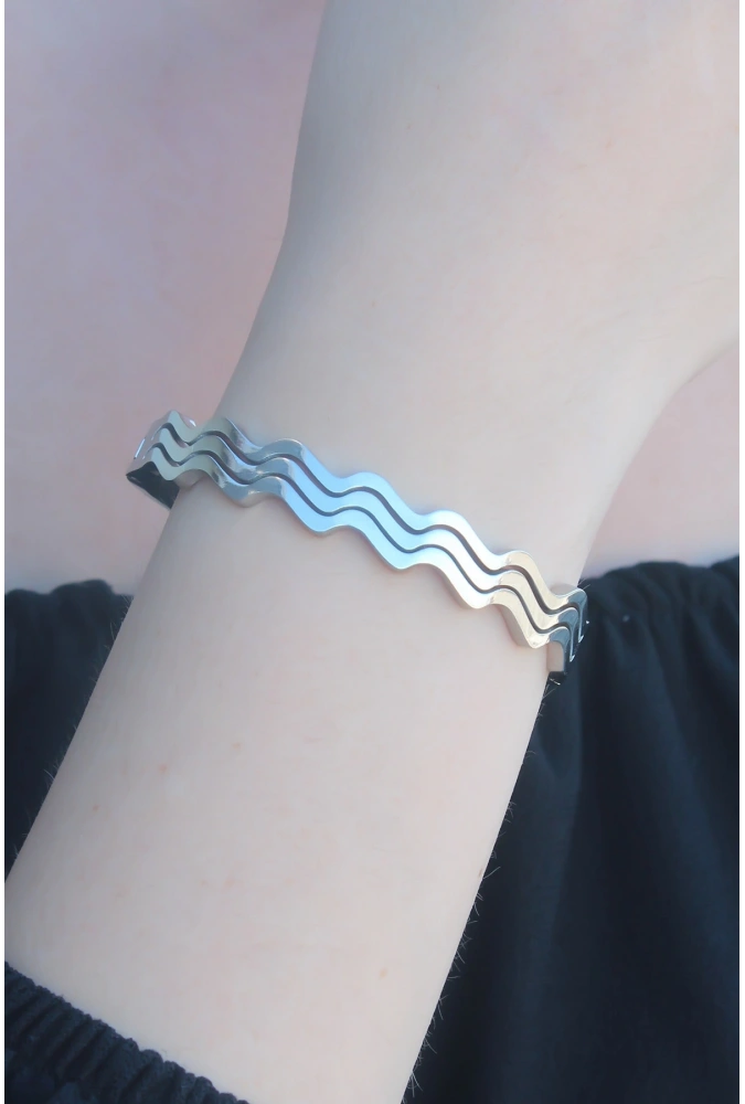 Shoecide 316l Kararmaz Çelik Gümüş Renk Dalga Model Kelepçe Kadın Bileklik