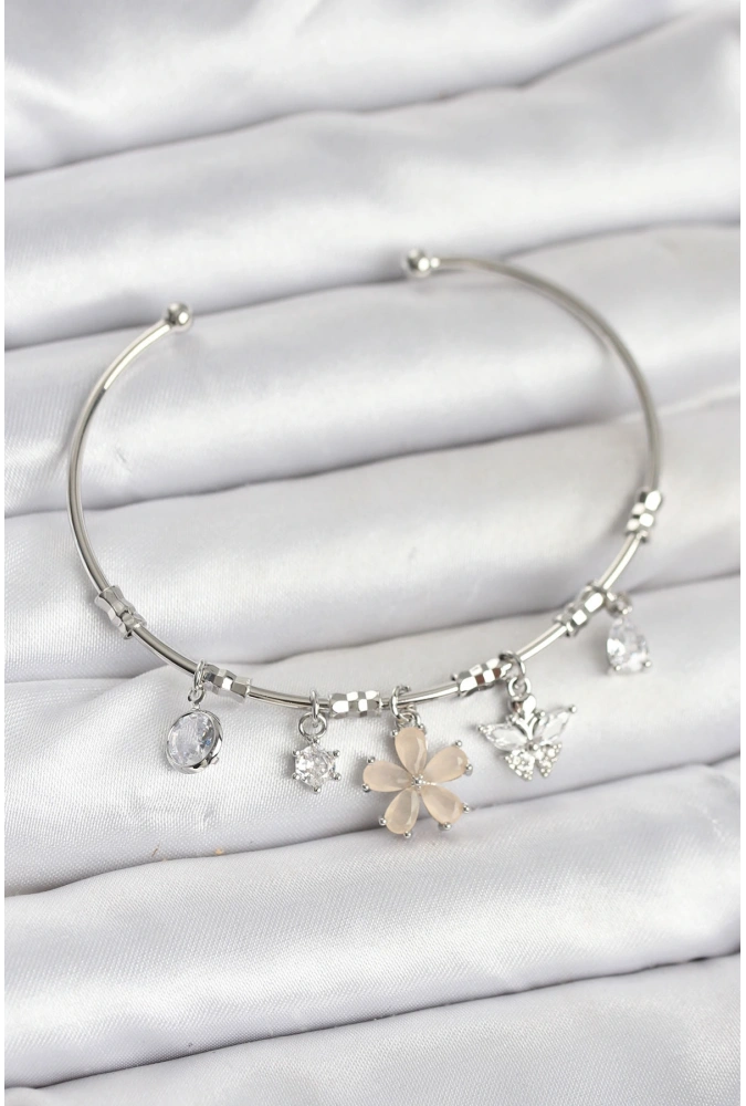Shoecide Çiçek Ve Kelebek Charmlı Gümüş Renk Pirinç Kadın Bileklik