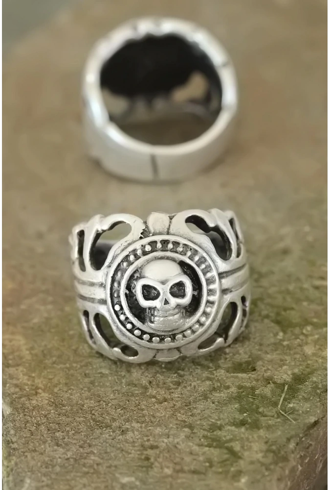 Shoecide Eskitme Gümüş Renk Metal Kuru Kafa Tasarım Ayarlamalı Erkek Yüzük