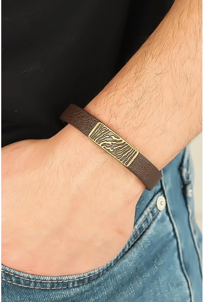 Shoecide Eskitme Metal Zebra Aksesuarlı Kahverengi Deri Erkek Bileklik
