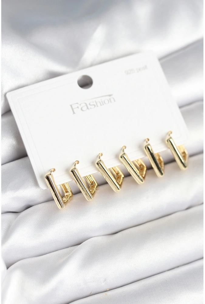 Shoecide Gold Renk Kare Model Pirinç 925 Ayar Gümüş Çivili Kadın Küpe Seti