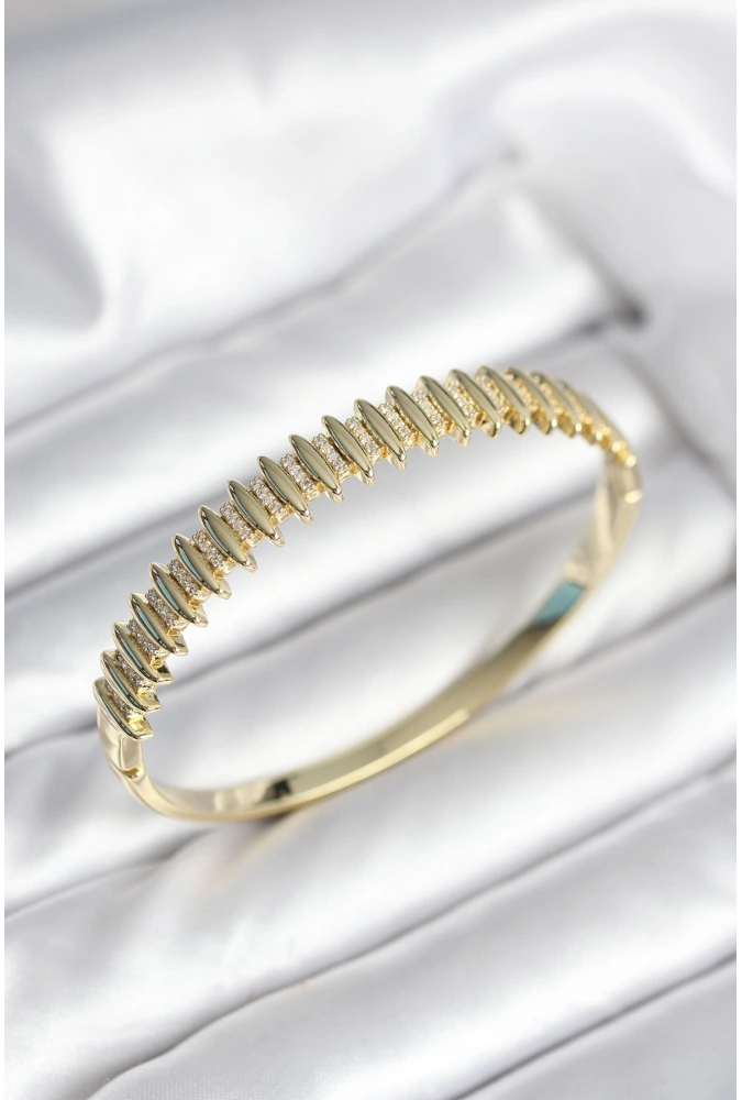 Shoecide Gold Renk Zirkon Taşlı Pirinç Kadın Kelepçe