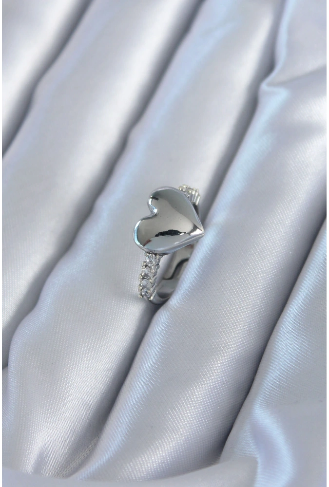 Shoecide Gümüş Renk Pirinç Zirkon Taşlı Kalp Model Kadın Yüzük