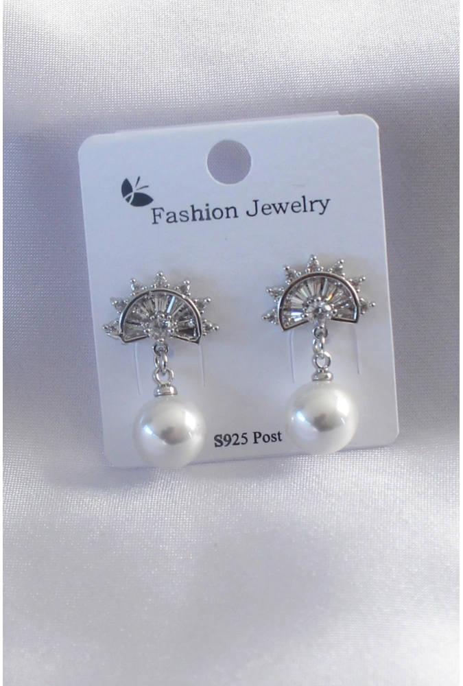 Shoecide Gümüş Renk Zirkon Taşlı Sallantı İnci Model Kadın Küpe