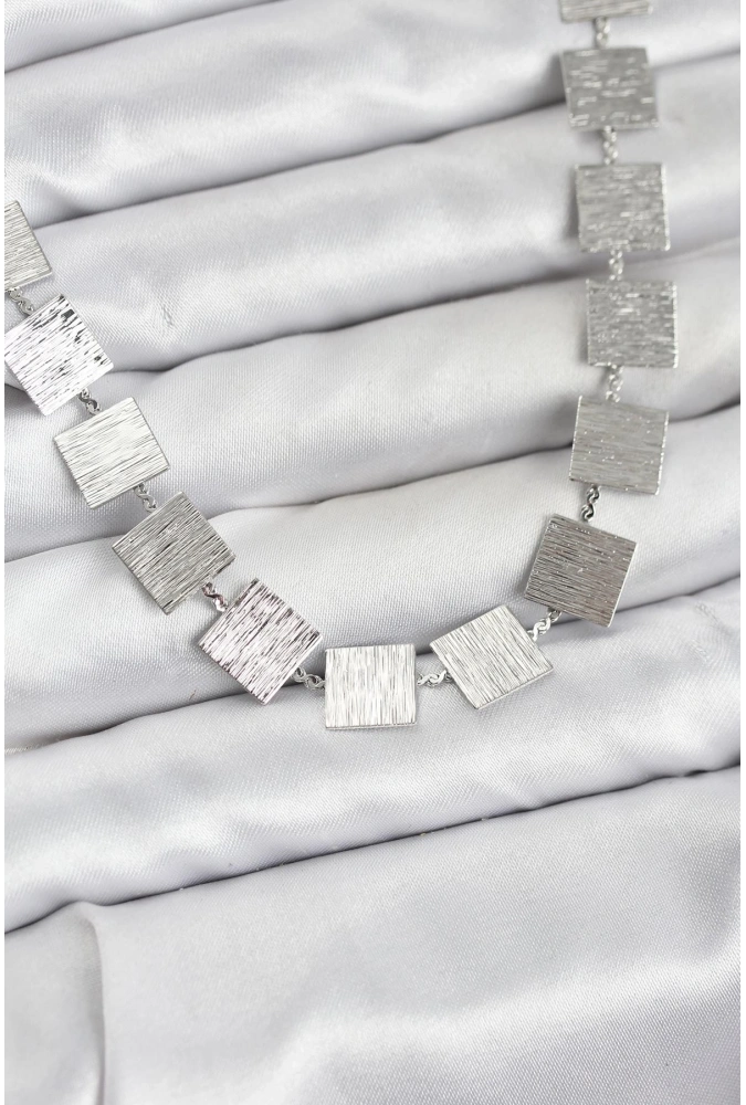 Shoecide Kare Plaka Model Gümüş Renk Kadın Kolye