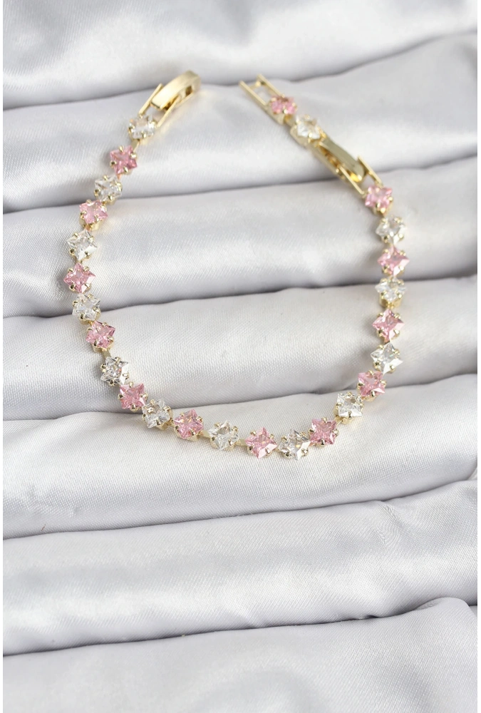 Shoecide Kare Zirkon Taşlı Gold Renk Kadın Bileklik