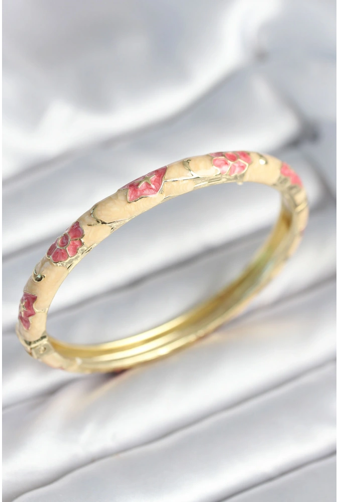 Shoecide Pembe Renk Detaylı Mineli Kelepçe