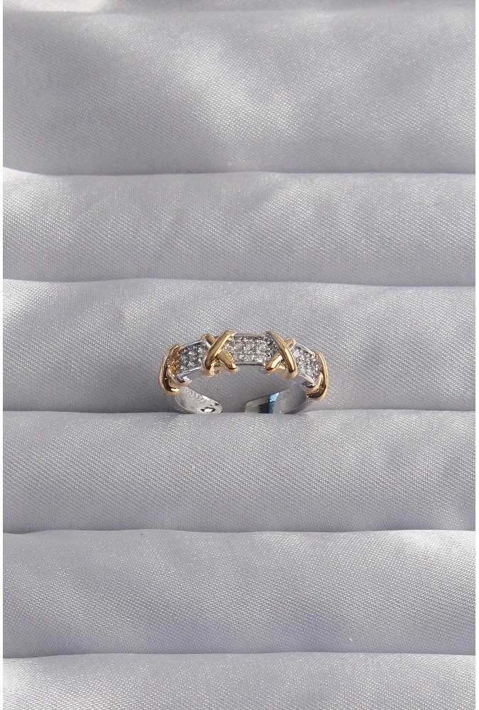 Shoecide Pirinç Ayarlamalı Gümüş Renk Zirkon Taşlı Xoxo Model Yüzük