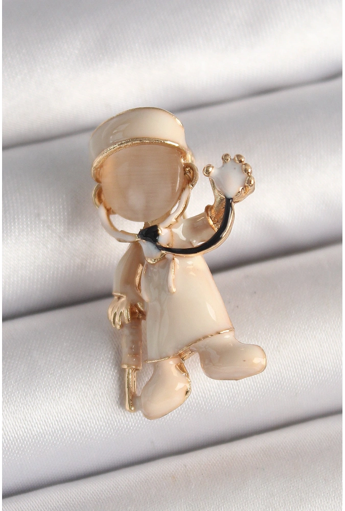 Shoecide Pirinç Gold Renk Beyaz Mineli Doktor Model Kadın Broş