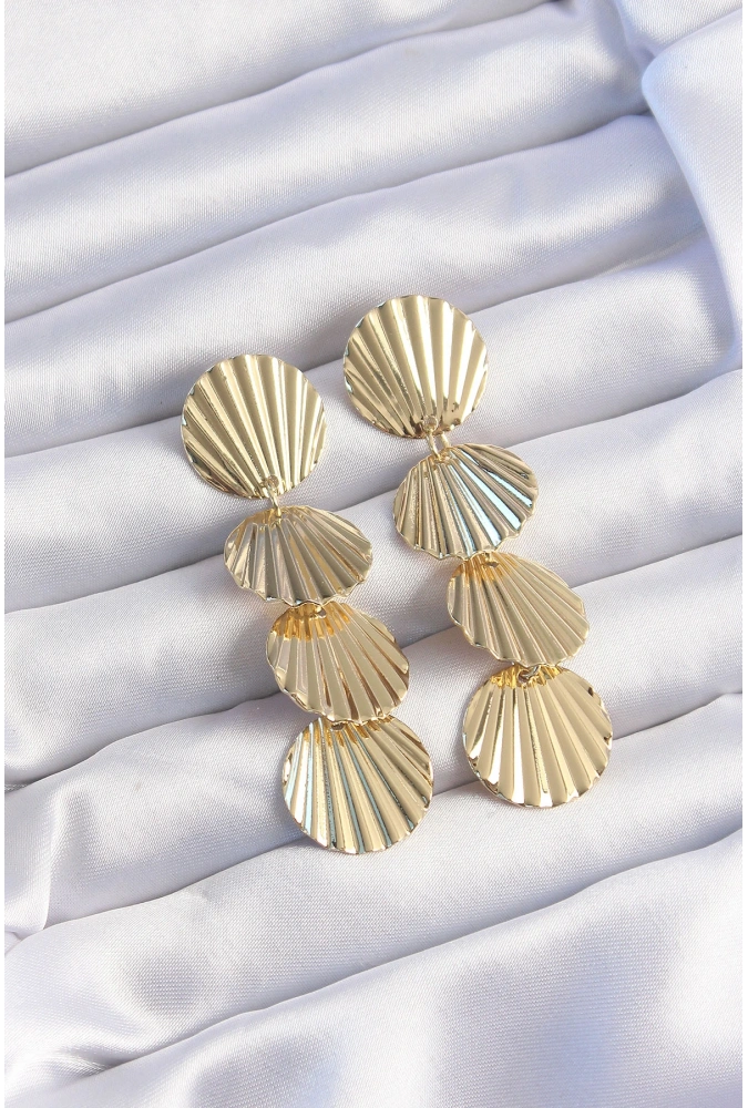 Shoecide Pirinç Gold Renk Deniz Kabuğu Model Sallantılı Küpe