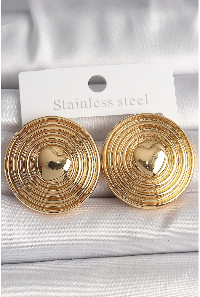 Shoecide Pirinç Gold Renk Kalp İşlemeli Daire Plaka Model Kadın Küpe