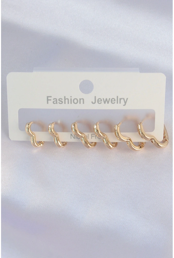 Shoecide Pirinç Gold Renk Kalp Model Küpe Seti