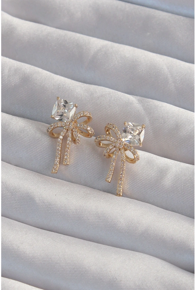 Shoecide Pirinç Gold Renk Kare Zirkon Taşlı Fiyonk Küpe