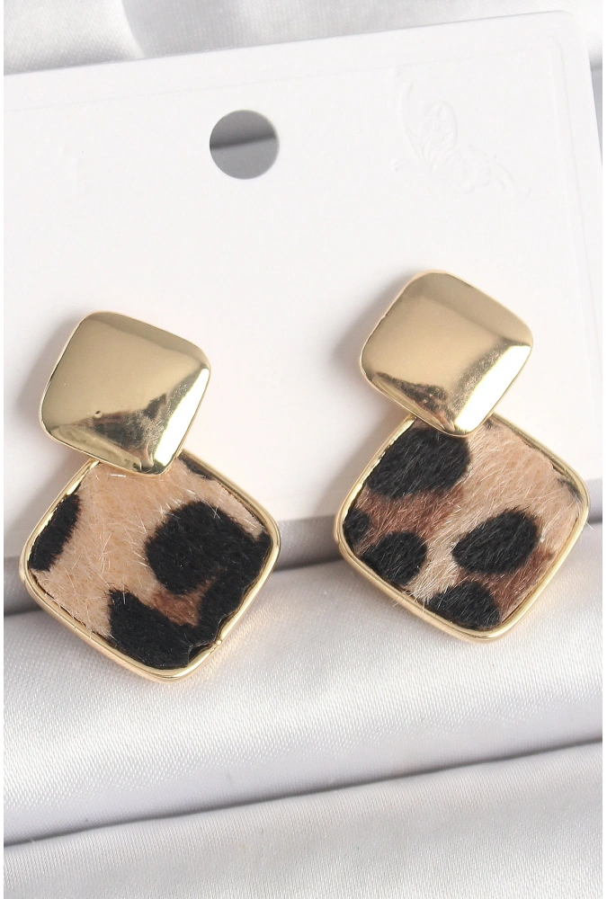 Shoecide Pirinç Gold Renk Sallant Kare Leopar Desen Model Kadın Küpe