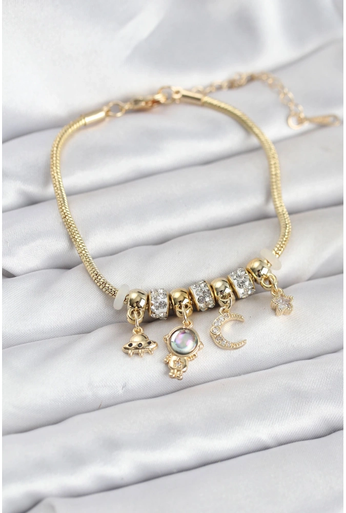 Shoecide Pirinç Gold Renk Uzay Tema Charmlı Kadın Bileklik