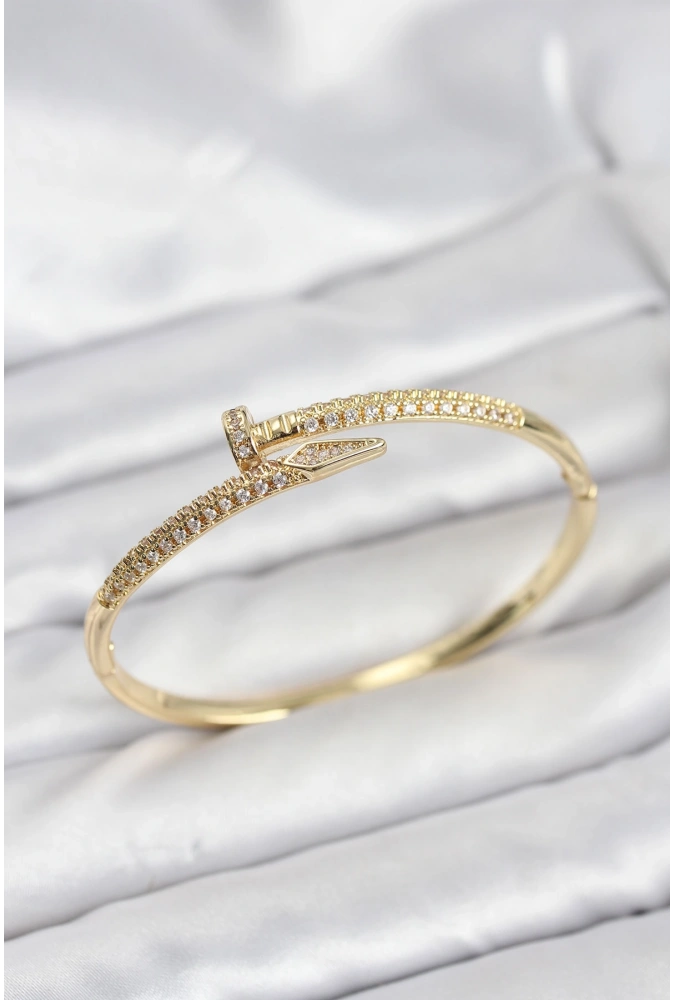 Shoecide Pirinç Gold Renk Zirkon Taşlı Çivi Model Kadın Kelepçe Bileklik