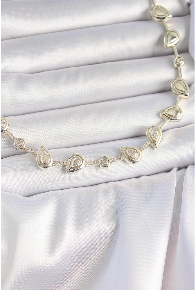 Shoecide Pirinç Gold Renk Zirkon Taşlı Damla Model Vıp Seri Exclusive Kadın Kolye