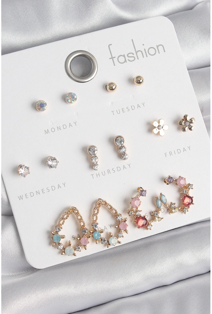 Shoecide Pirinç Gold Renk Zirkon Taşlı Damla Model Yıldız Detaylı 7 Çift Kadın Küpe Seti