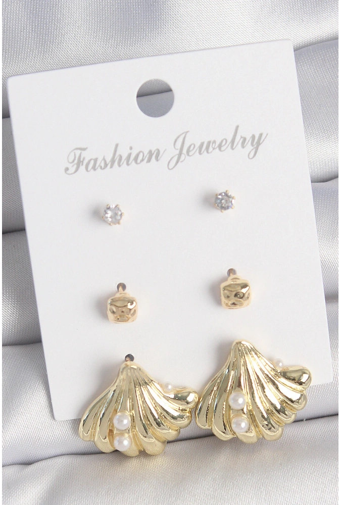 Shoecide Pirinç Gold Renk Zirkon Taşlı İnci Detaylı Deniz Kabuğu Model 3 Çift Kadın Küpe Seti