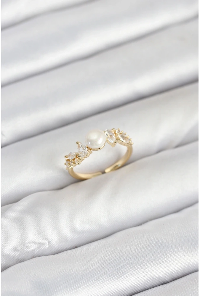 Shoecide Pirinç Gold Renk Zirkon Taşlı İncili Model Kadın Yüzük