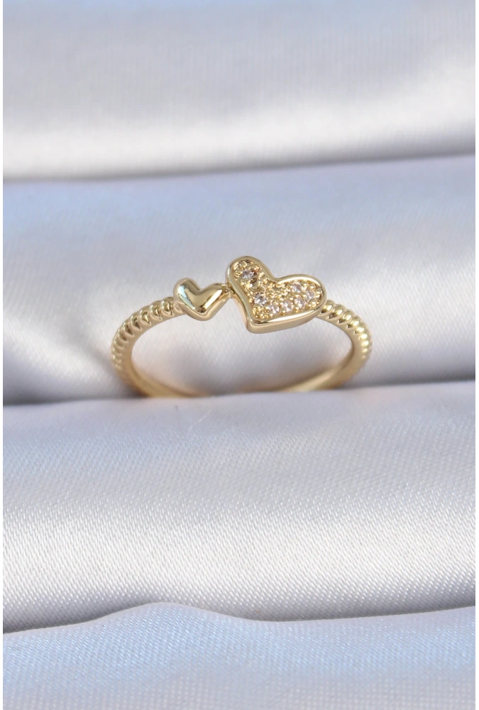 Shoecide Pirinç Gold Renk Zirkon Taşlı Kalp Model Kadın Yüzük