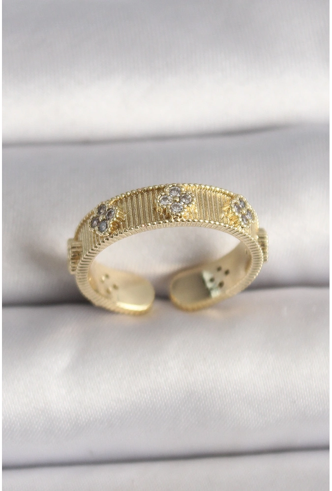 Shoecide Pirinç Gold Renk Zirkon Taşlı Yonca İşlemeli Ayarlanabilir Yüzük